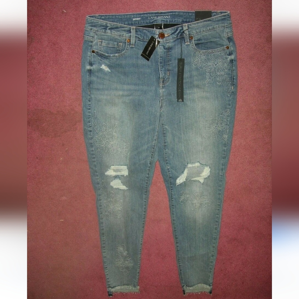 LANE BRYANT Floral Embroidered Super Stretch Mid Rise Skinny Ankle Jean Size 20R